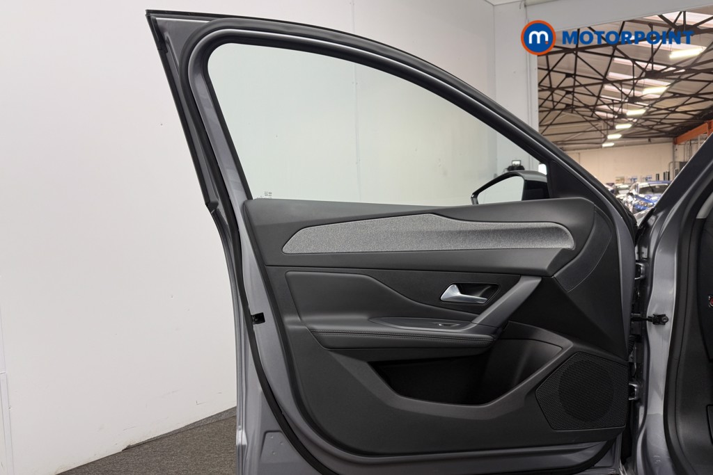 Peugeot 308 Allure Automatic Petrol Estate - Stock Number (1565791) - 3rd supplementary image