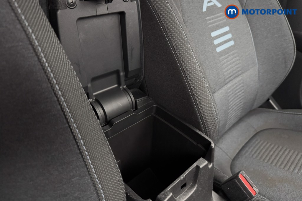 Ford Focus Active Manual Petrol Hatchback - Stock Number (1568608) - 16th supplementary image