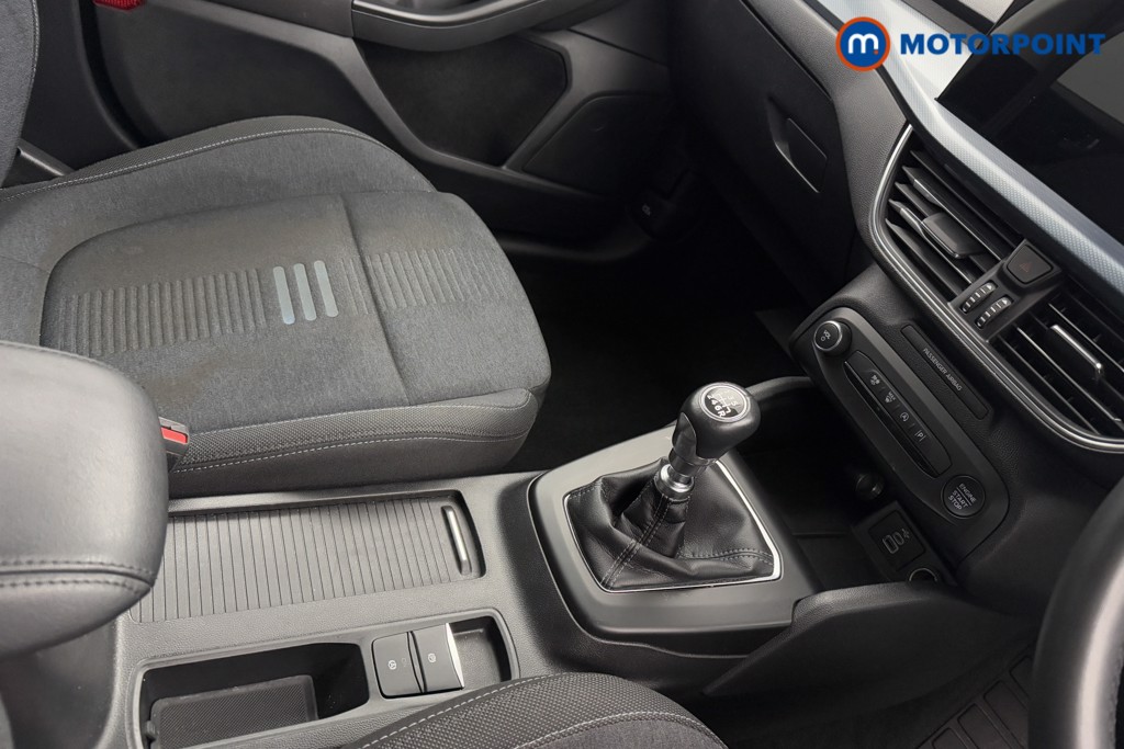 Ford Focus Active Manual Petrol Hatchback - Stock Number (1568608) - 17th supplementary image
