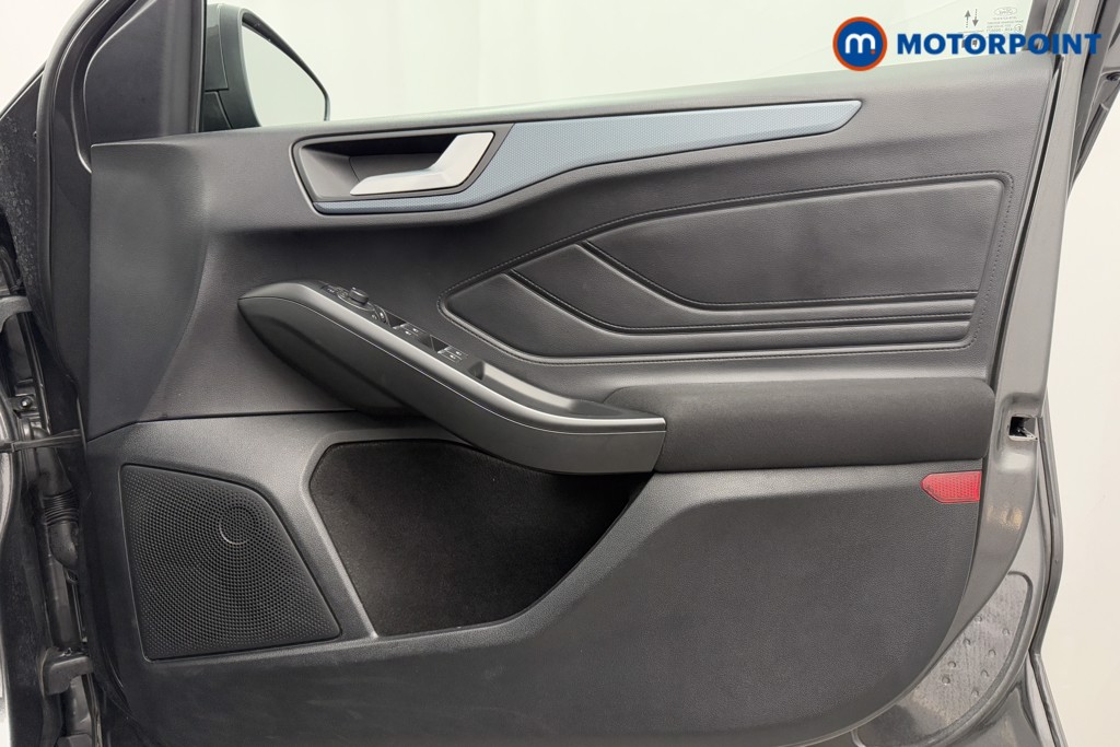 Ford Focus Active Manual Petrol Hatchback - Stock Number (1568608) - 19th supplementary image