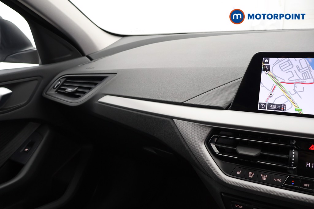 BMW 1 Series SE Automatic Petrol Hatchback - Stock Number (1570203) - 7th supplementary image
