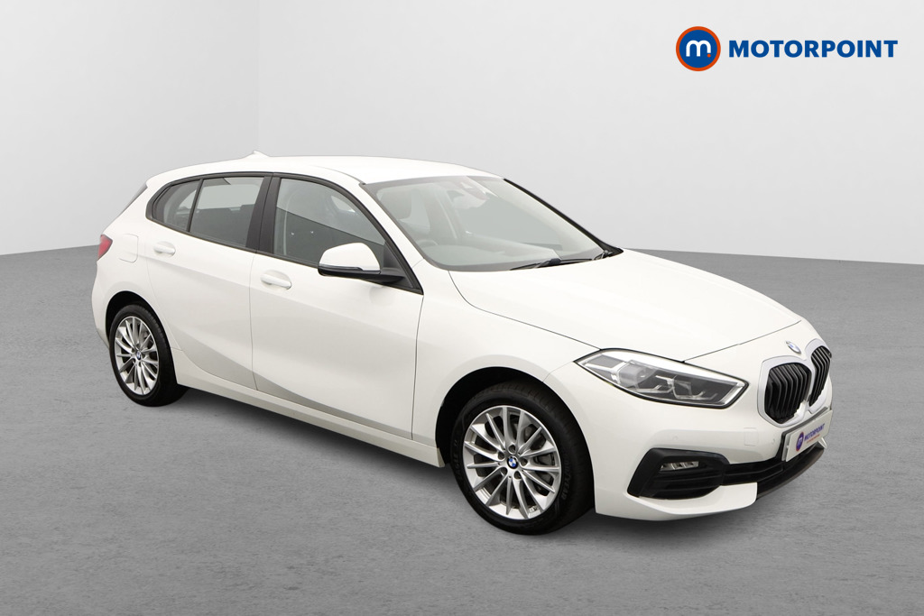 BMW 1 Series SE Automatic Petrol Hatchback - Stock Number (1570203) - Drivers side front corner