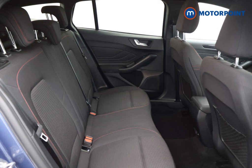 Ford Focus St-Line Manual Petrol Estate - Stock Number (1570376) - 12th supplementary image