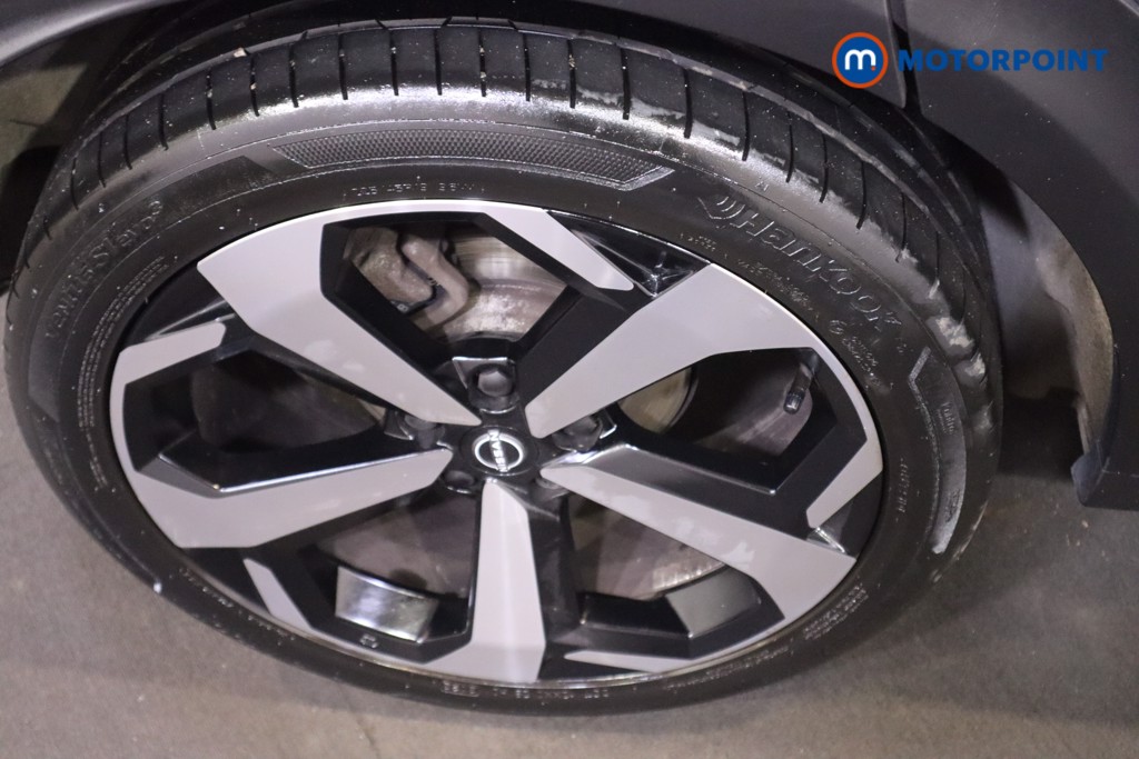 Nissan Juke Tekna Manual Petrol SUV - Stock Number (1570407) - 12th supplementary image