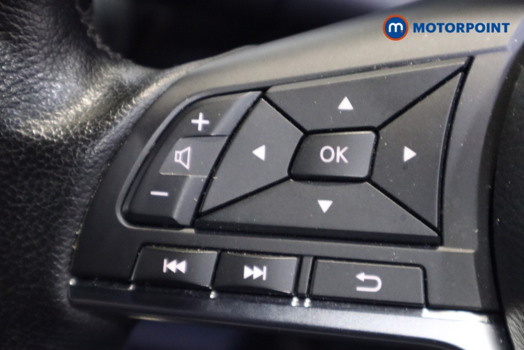 Nissan Juke Tekna Manual Petrol SUV - Stock Number (1570407) - 17th supplementary image