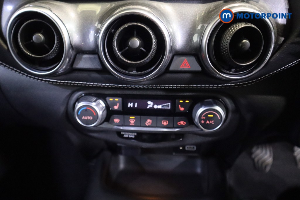 Nissan Juke Tekna Manual Petrol SUV - Stock Number (1570407) - 20th supplementary image