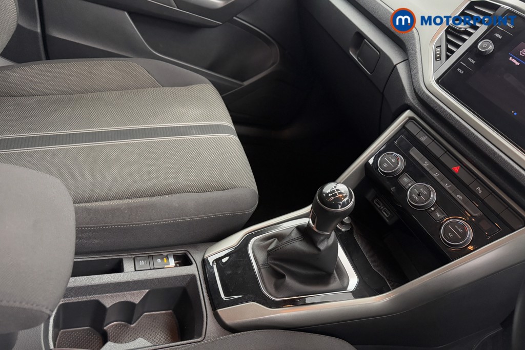 Volkswagen T-Roc SE Manual Petrol SUV - Stock Number (1571229) - 16th supplementary image