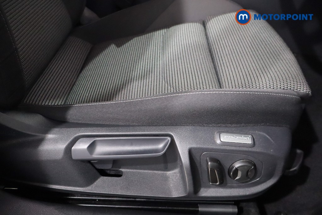 Volkswagen Arteon SE Automatic Petrol Hatchback - Stock Number (1571612) - 22nd supplementary image