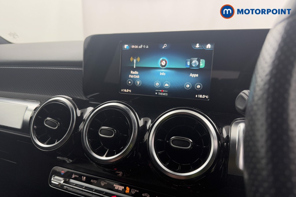 Mercedes-Benz GLB Amg Line Automatic Petrol SUV - Stock Number (1572594) - 5th supplementary image