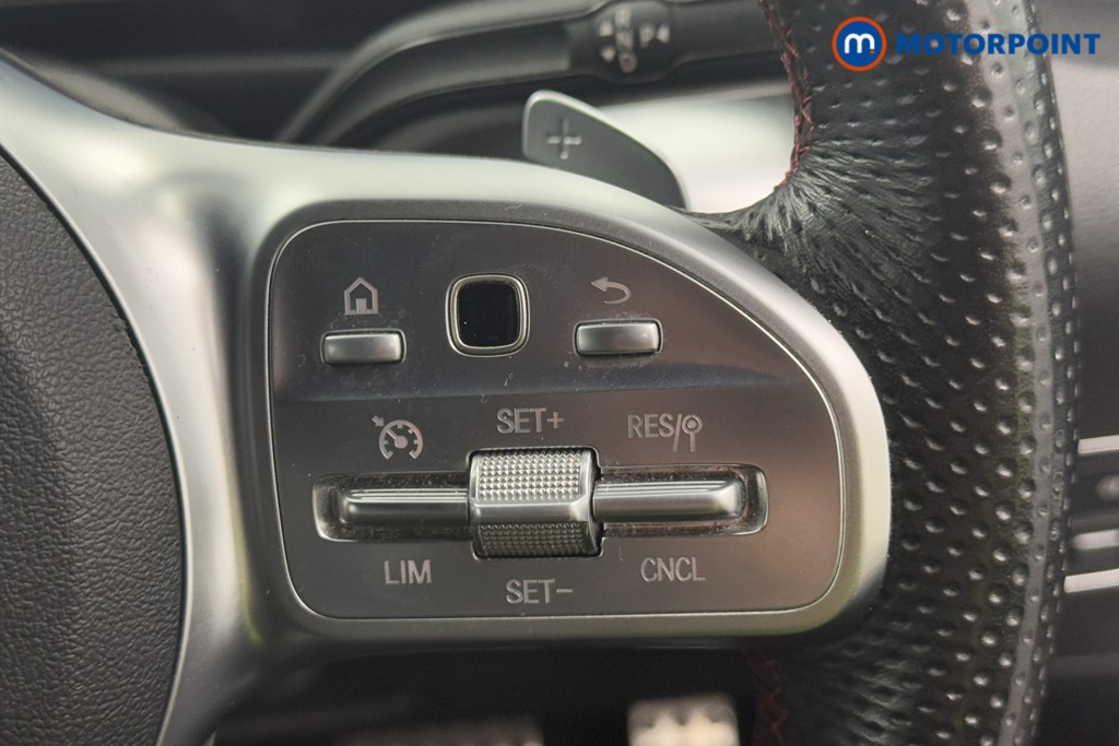 Mercedes-Benz GLB Amg Line Automatic Petrol SUV - Stock Number (1572594) - 13th supplementary image