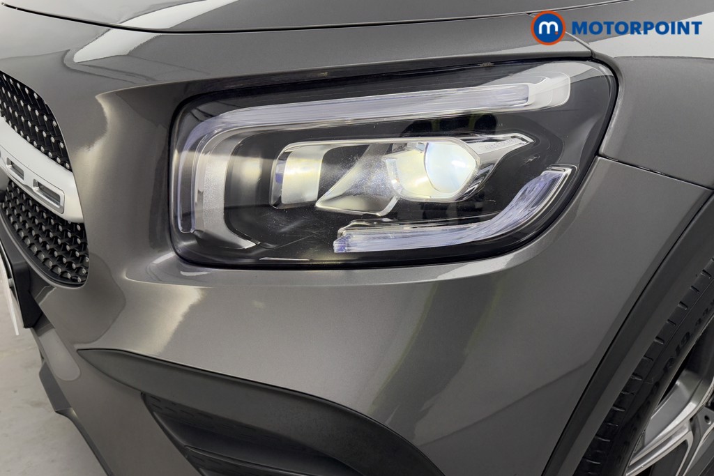 Mercedes-Benz GLB Amg Line Automatic Petrol SUV - Stock Number (1572594) - 31st supplementary image