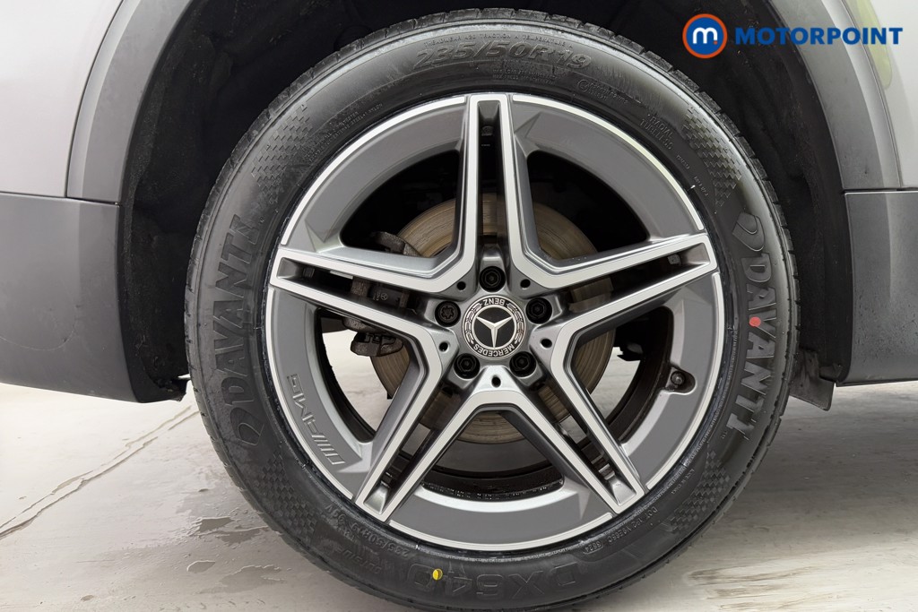 Mercedes-Benz GLB Amg Line Automatic Petrol SUV - Stock Number (1572594) - 34th supplementary image