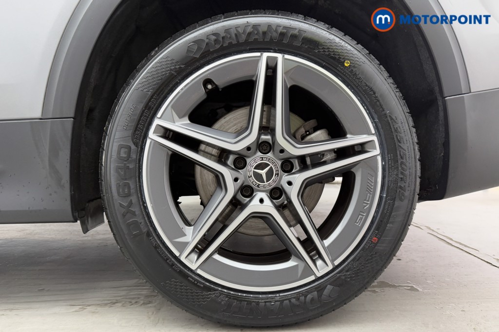 Mercedes-Benz GLB Amg Line Automatic Petrol SUV - Stock Number (1572594) - 35th supplementary image