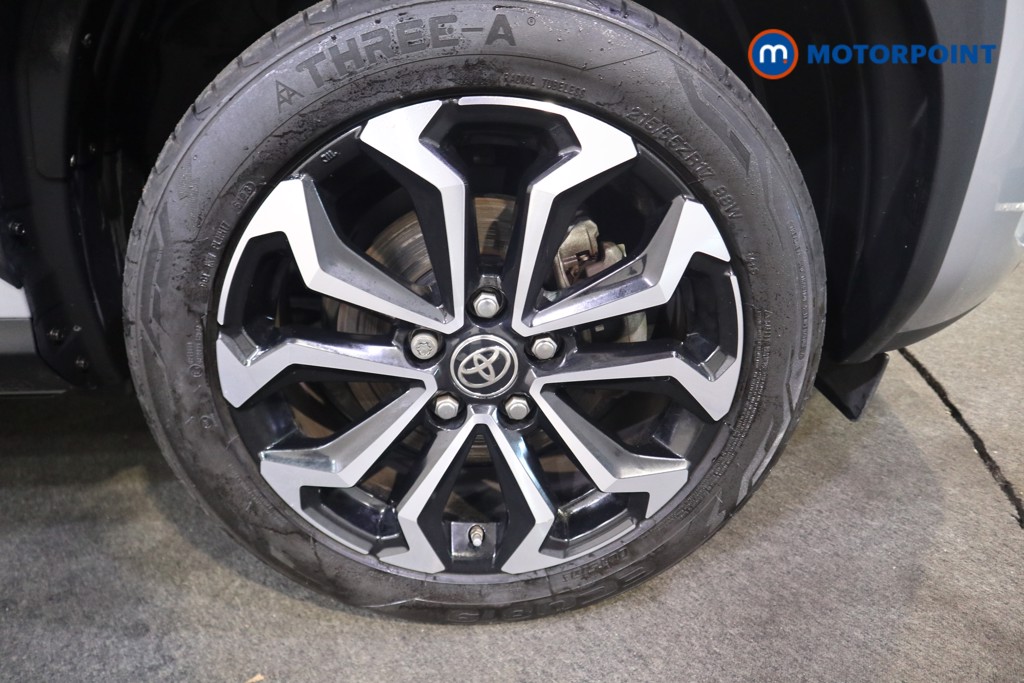 Toyota Yaris Cross Design Automatic Petrol-Electric Hybrid Estate - Stock Number (1573709) - 14th supplementary image