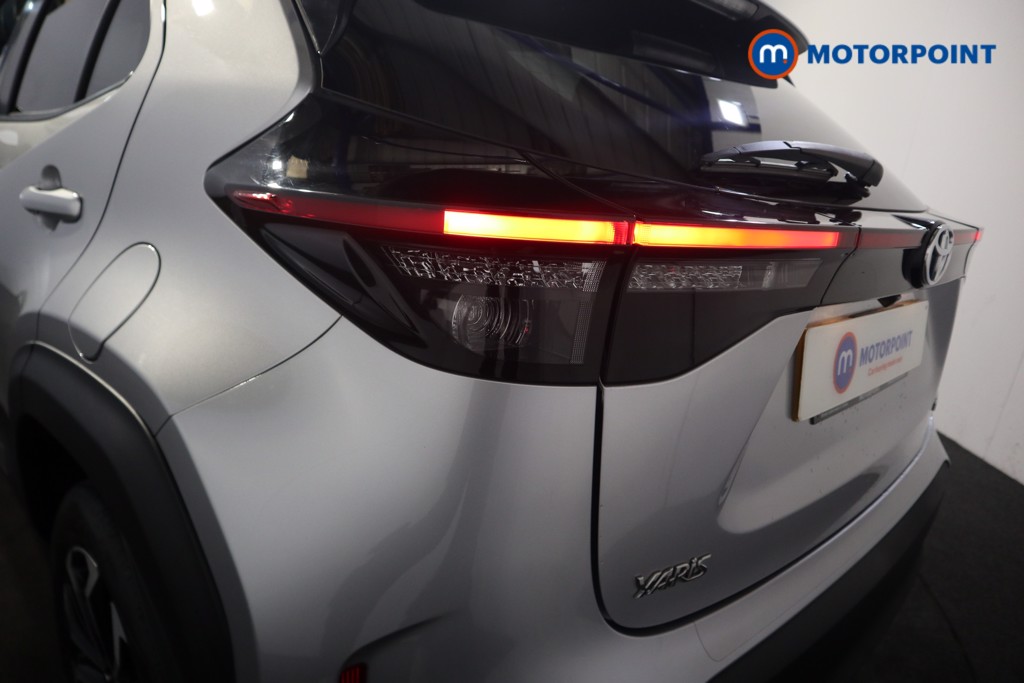 Toyota Yaris Cross Design Automatic Petrol-Electric Hybrid Estate - Stock Number (1573709) - 18th supplementary image