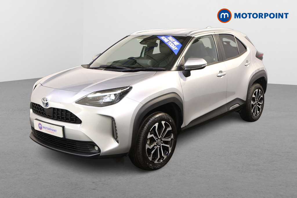 Toyota Yaris Cross Design Automatic Petrol-Electric Hybrid Estate - Stock Number (1573709) - Passenger side front corner