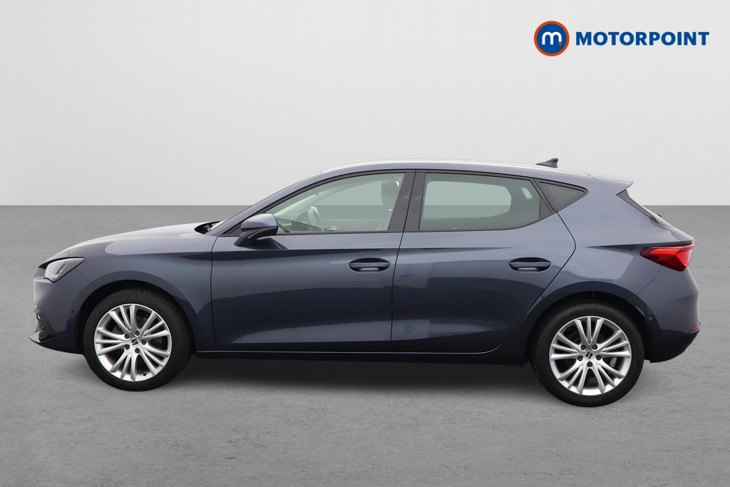 Seat Leon Se Dynamic Manual Petrol Hatchback - Stock Number (1573747) - Passenger side