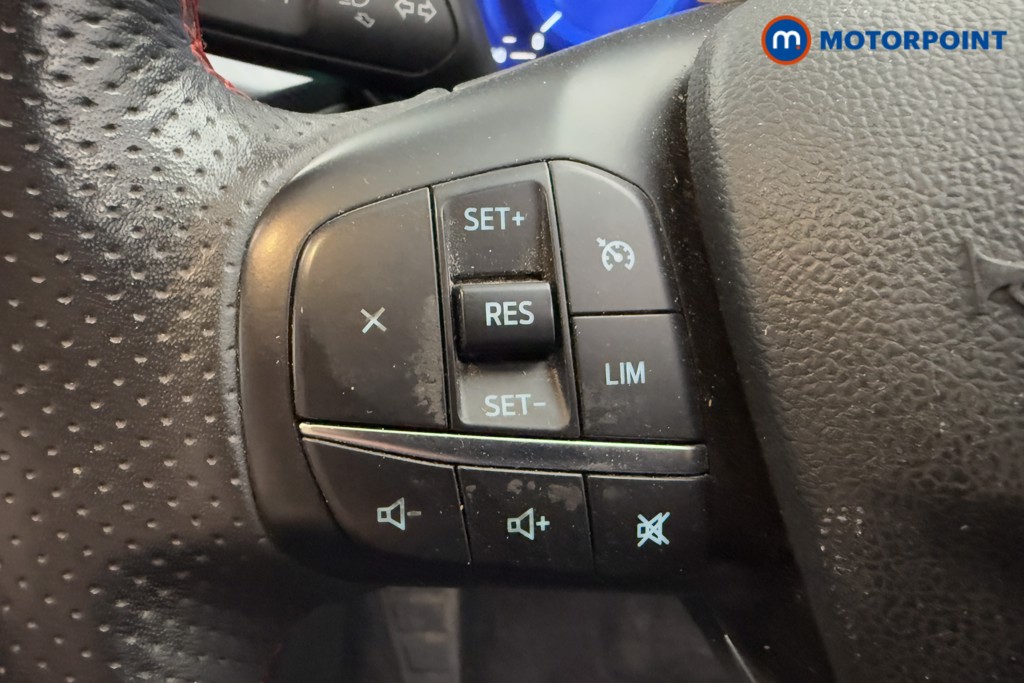 Ford Kuga St-Line Edition Manual Diesel SUV - Stock Number (1573984) - 4th supplementary image