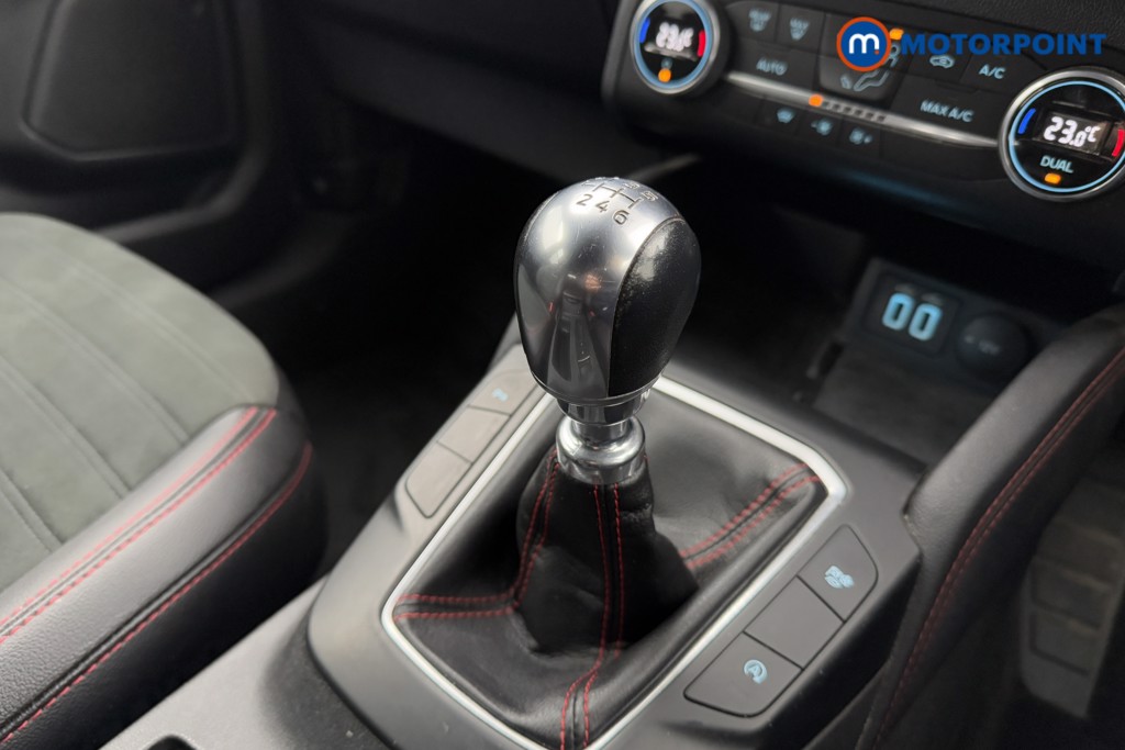 Ford Kuga St-Line Edition Manual Diesel SUV - Stock Number (1573984) - 16th supplementary image