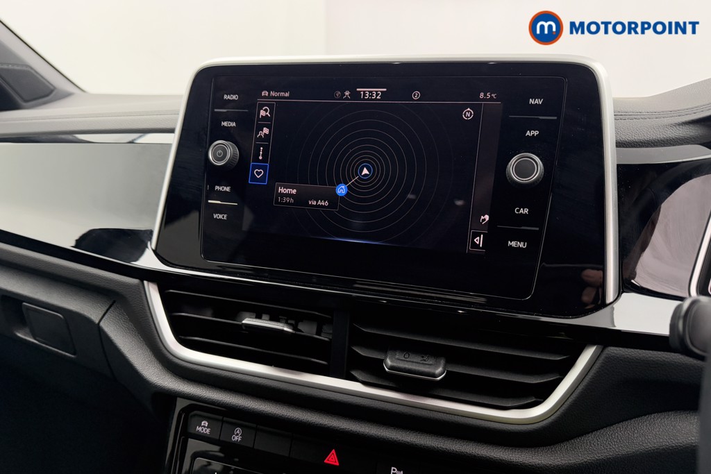 Volkswagen T-Roc R-Line Automatic Petrol SUV - Stock Number (1574350) - 9th supplementary image