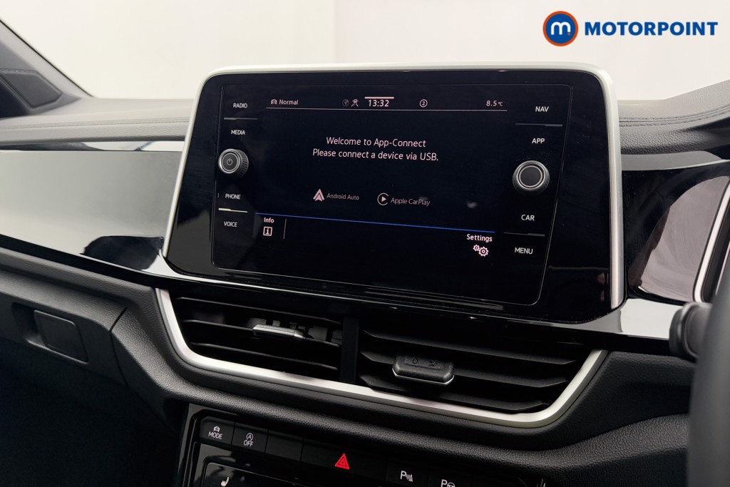 Volkswagen T-Roc R-Line Automatic Petrol SUV - Stock Number (1574350) - 10th supplementary image