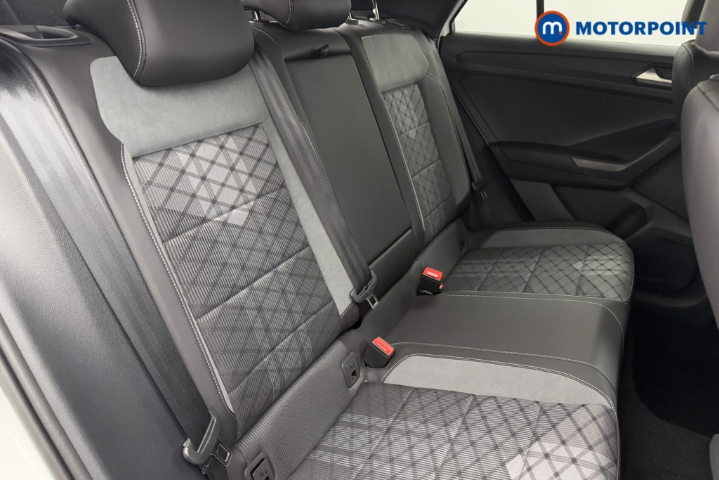 Volkswagen T-Roc R-Line Automatic Petrol SUV - Stock Number (1574350) - 23rd supplementary image