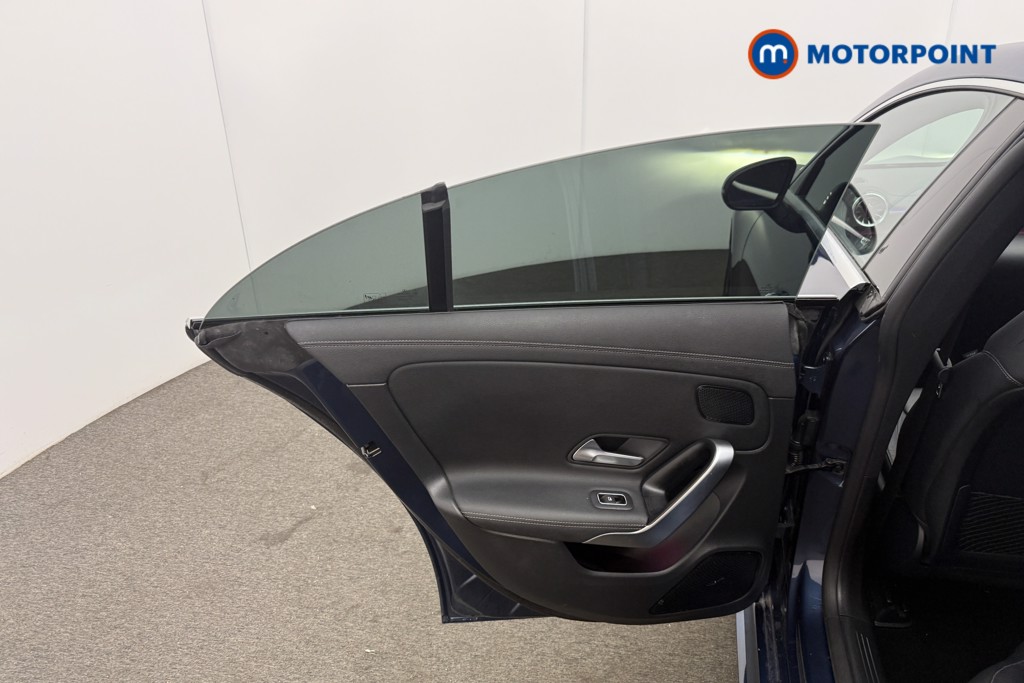 Mercedes-Benz CLA Amg Line Automatic Diesel Coupe - Stock Number (1574806) - 5th supplementary image