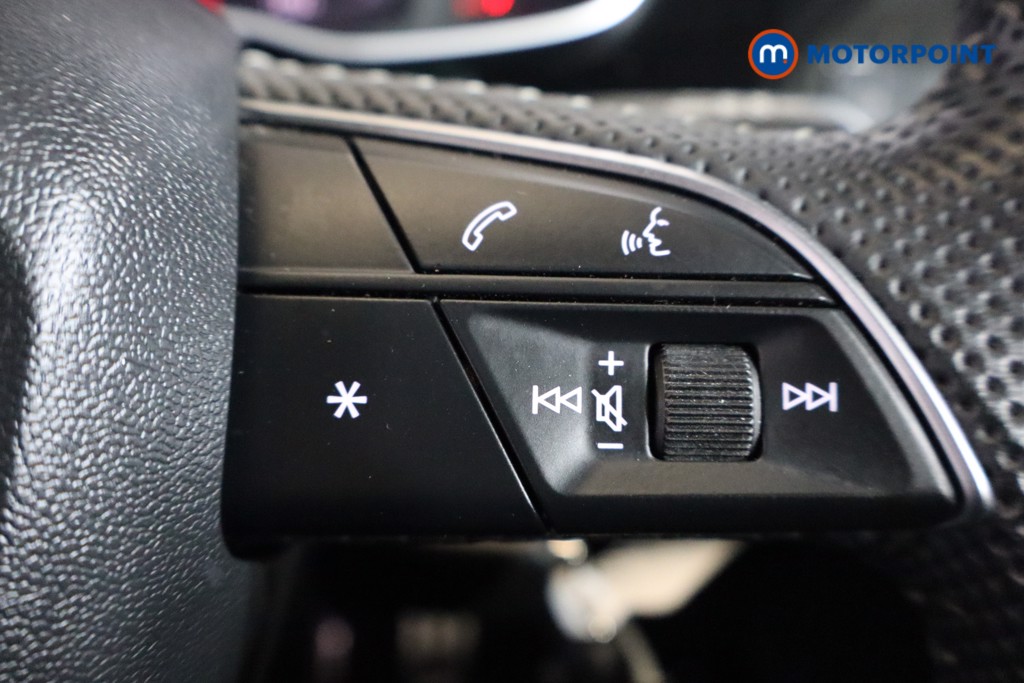 Audi Q3 S Line Automatic Petrol SUV - Stock Number (1574909) - 4th supplementary image