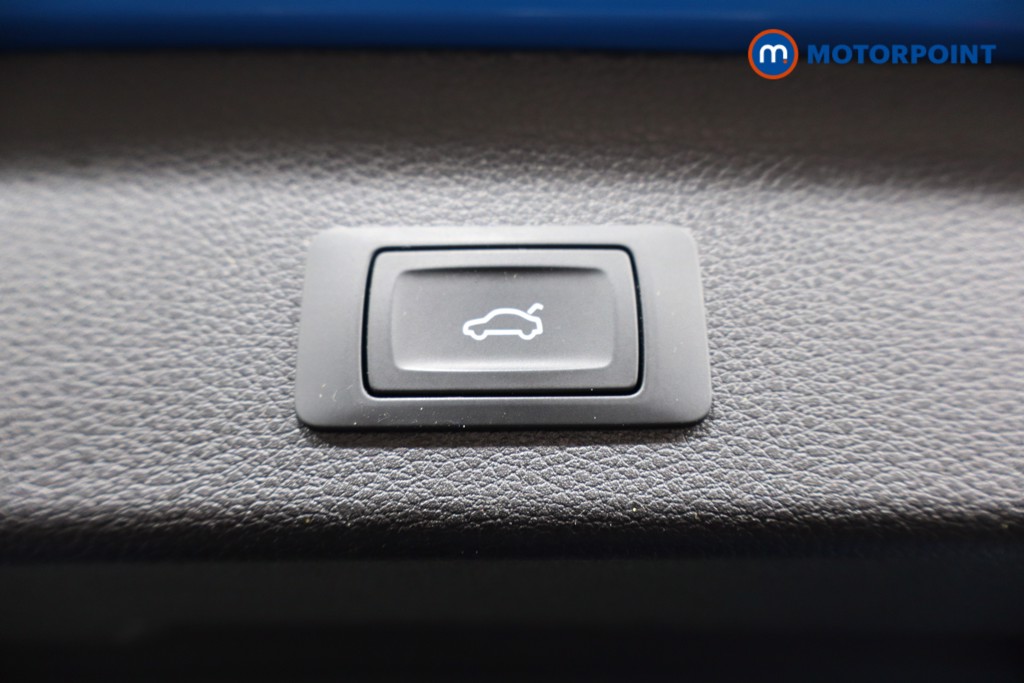 Audi Q3 S Line Automatic Petrol SUV - Stock Number (1574909) - 24th supplementary image