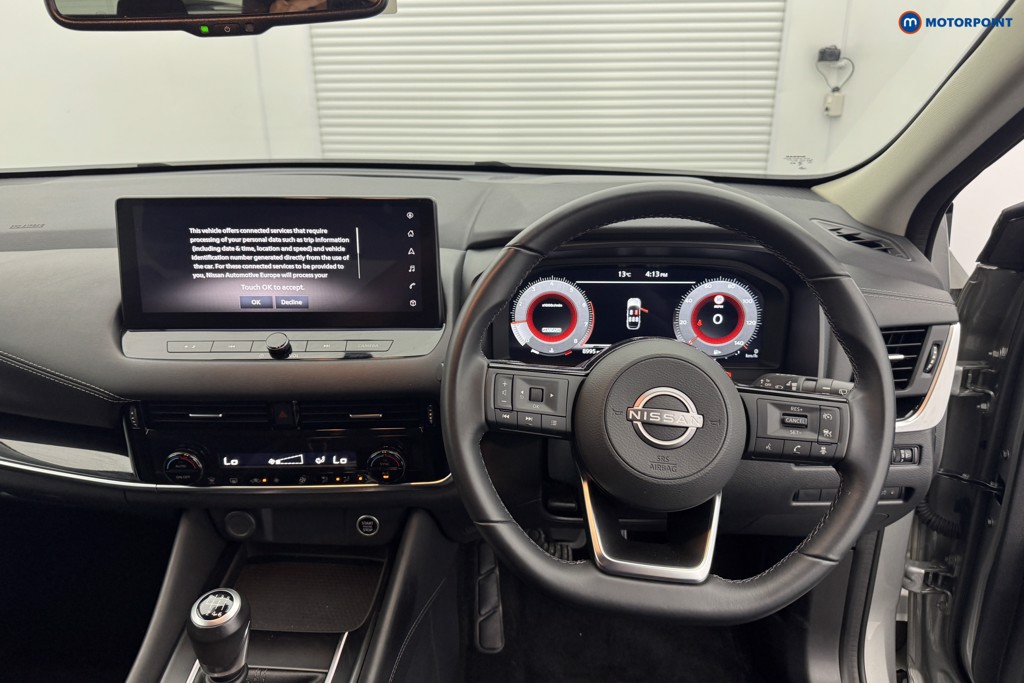 Nissan Qashqai N-Connecta Manual Petrol SUV - Stock Number (1575088) - 1st supplementary image