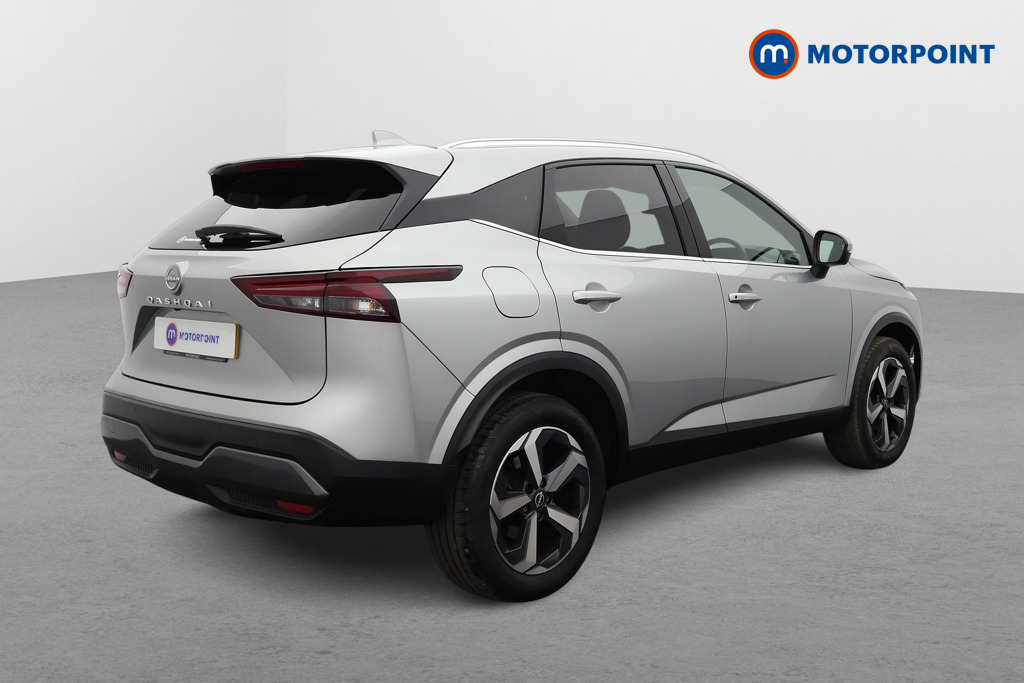 Nissan Qashqai N-Connecta Manual Petrol SUV - Stock Number (1575088) - Drivers side rear corner