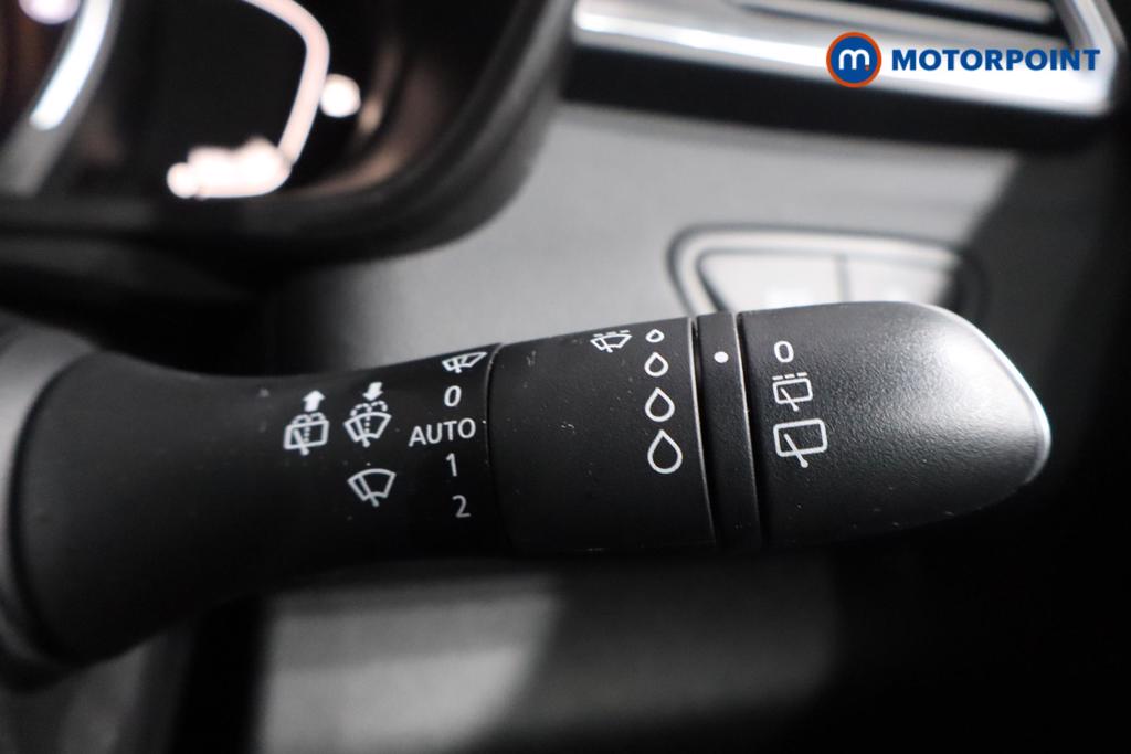 Renault Kadjar Iconic Manual Petrol SUV - Stock Number (1576904) - 9th supplementary image