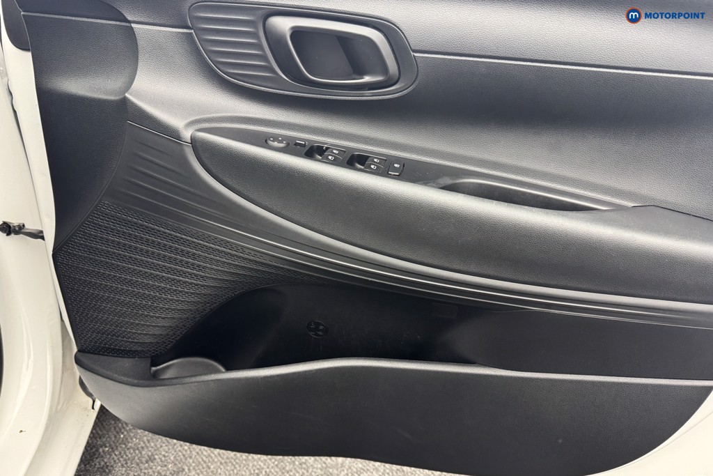 Hyundai I20 Se Connect Automatic Petrol Hatchback - Stock Number (1577481) - 16th supplementary image