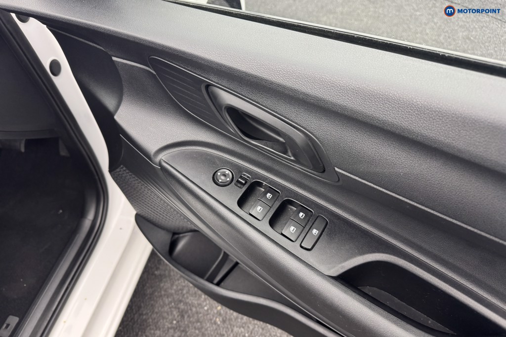 Hyundai I20 Se Connect Automatic Petrol Hatchback - Stock Number (1577481) - 17th supplementary image
