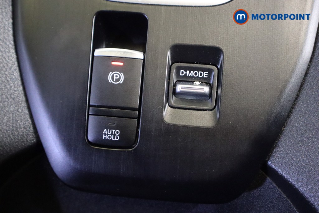 Nissan Qashqai Acenta Premium Manual Petrol SUV - Stock Number (1577482) - 22nd supplementary image