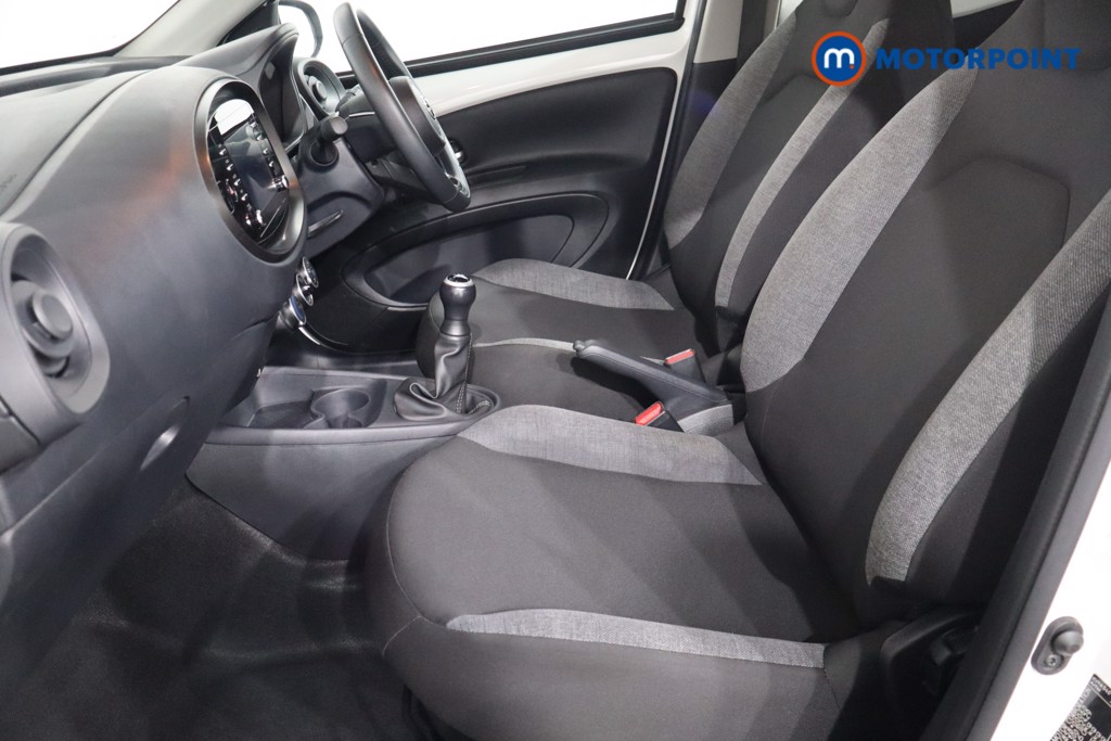 Toyota Aygo X Pure Manual Petrol Hatchback - Stock Number (1577515) - 4th supplementary image