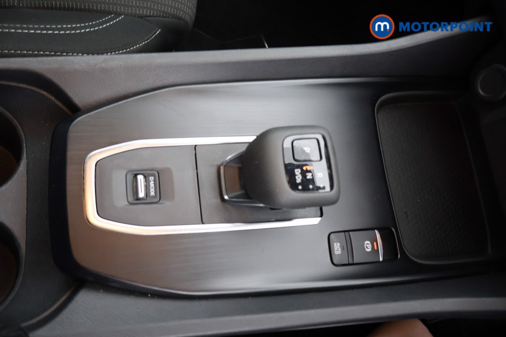 Nissan Qashqai Acenta Premium Automatic Petrol SUV - Stock Number (1577528) - 6th supplementary image