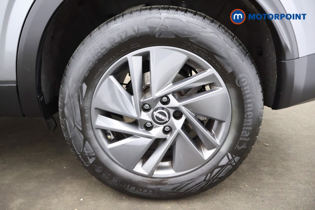 Nissan Qashqai Acenta Premium Automatic Petrol SUV - Stock Number (1577528) - 19th supplementary image