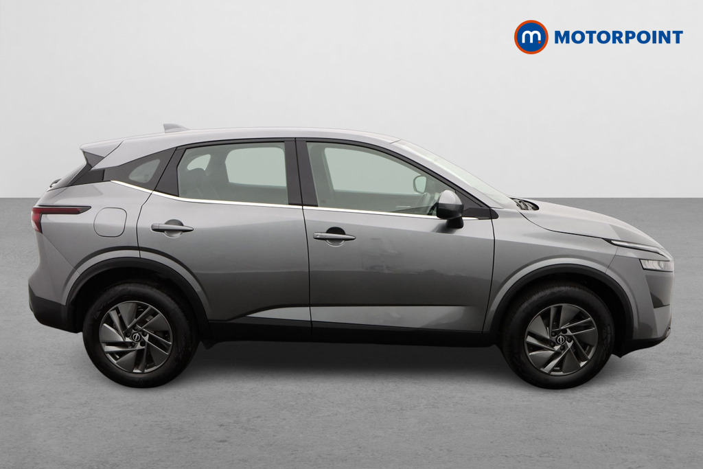 Nissan Qashqai Acenta Premium Automatic Petrol SUV - Stock Number (1577528) - Drivers side