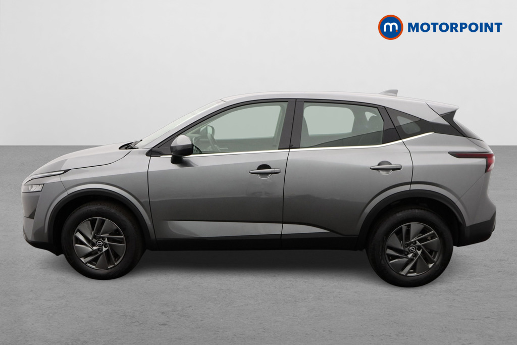 Nissan Qashqai Acenta Premium Automatic Petrol SUV - Stock Number (1577528) - Passenger side