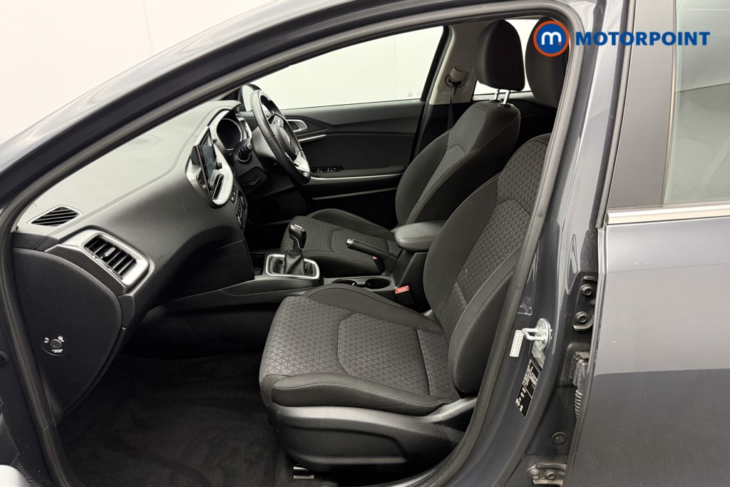 KIA Xceed 2 Manual Petrol Hatchback - Stock Number (1577613) - 1st supplementary image