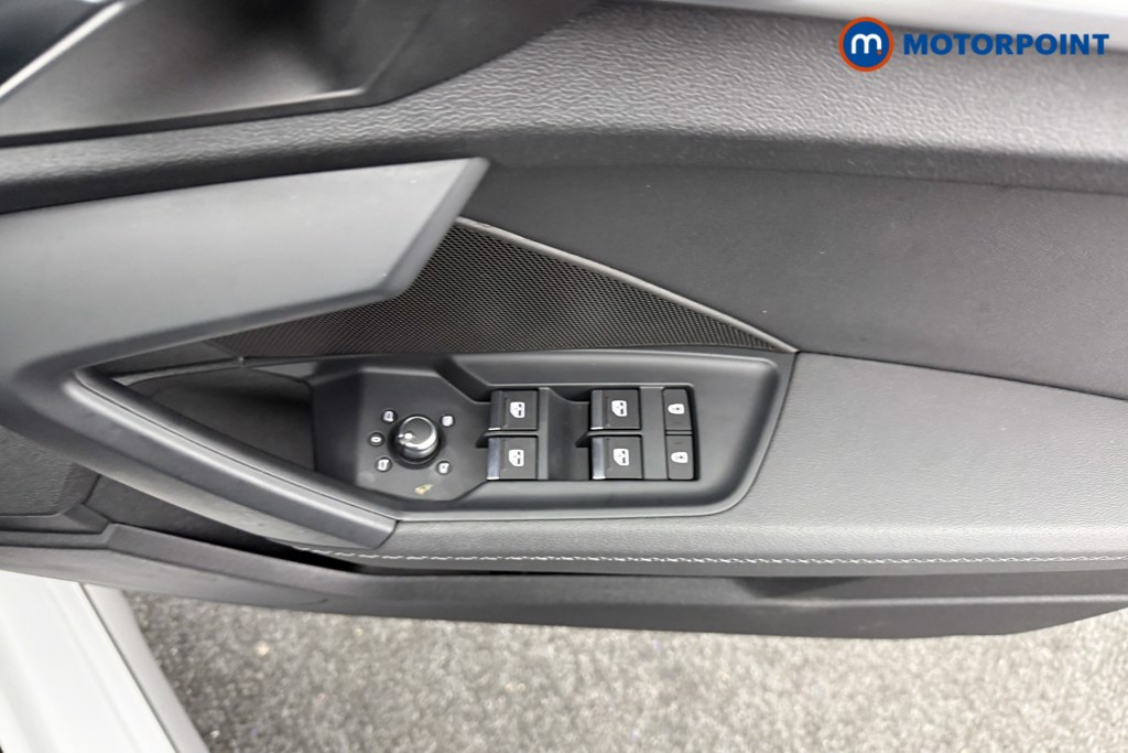 Audi A3 S Line Automatic Petrol Hatchback - Stock Number (1578021) - 16th supplementary image