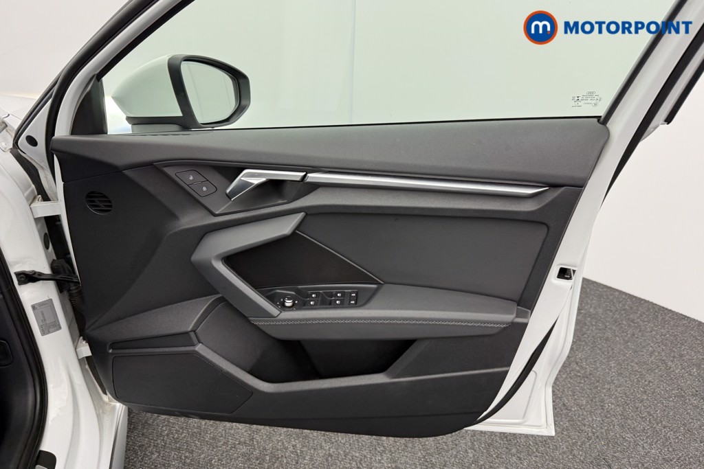 Audi A3 S Line Automatic Petrol Hatchback - Stock Number (1578021) - 17th supplementary image