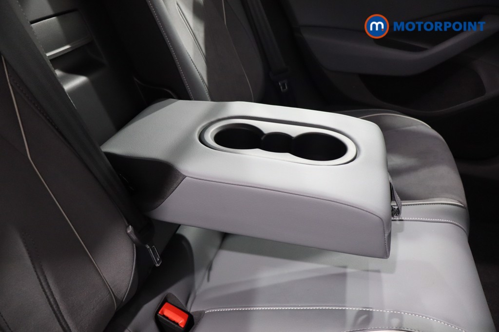 Volkswagen Passat Life Automatic Petrol Plug-In Hybrid Estate - Stock Number (1578087) - 27th supplementary image