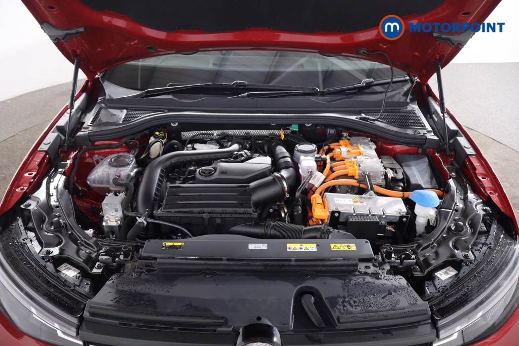 Volkswagen Passat Life Automatic Petrol Plug-In Hybrid Estate - Stock Number (1578087) - 32nd supplementary image