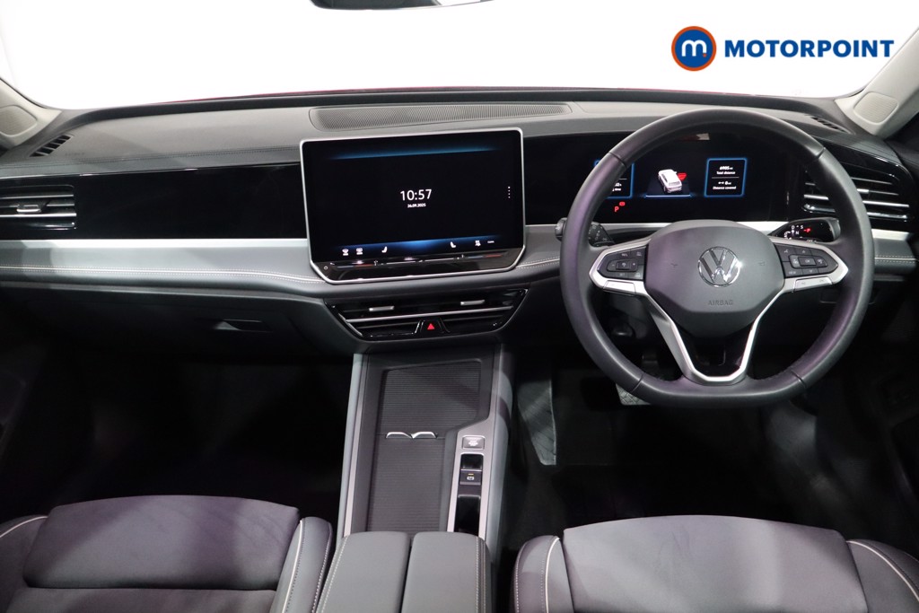 Volkswagen Passat Life Automatic Petrol Plug-In Hybrid Estate - Stock Number (1578087) - 1st supplementary image