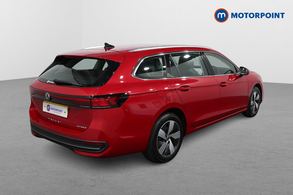 Volkswagen Passat Life Automatic Petrol Plug-In Hybrid Estate - Stock Number (1578087) - Drivers side rear corner