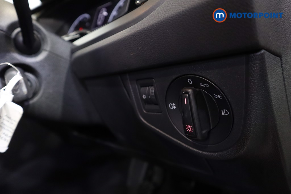 Volkswagen Polo SE Manual Petrol Hatchback - Stock Number (1578254) - 4th supplementary image