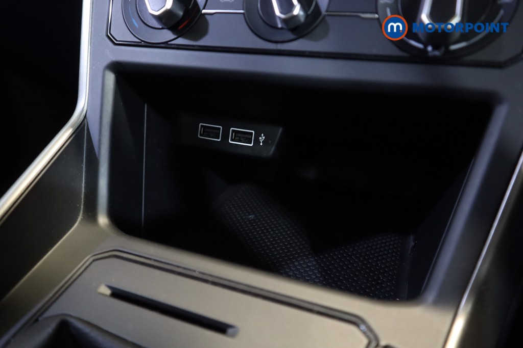 Volkswagen Polo SE Manual Petrol Hatchback - Stock Number (1578254) - 16th supplementary image