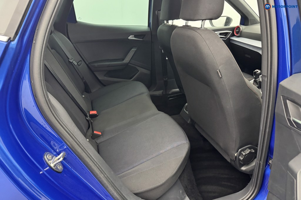 Seat Arona FR Manual Petrol SUV - Stock Number (1578823) - 7th supplementary image
